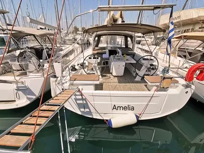 Amelia, a Beneteau Oceanis 51.1 sailboat at Athens, Greece