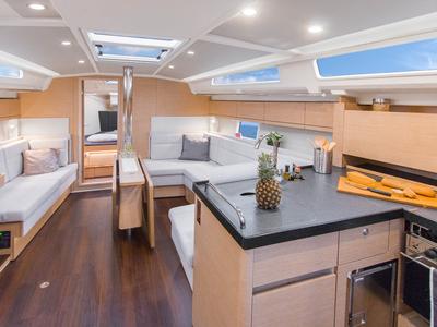 L'epaulard III, a Hanse Yachts Hanse 418 sailboat at Marseille, France