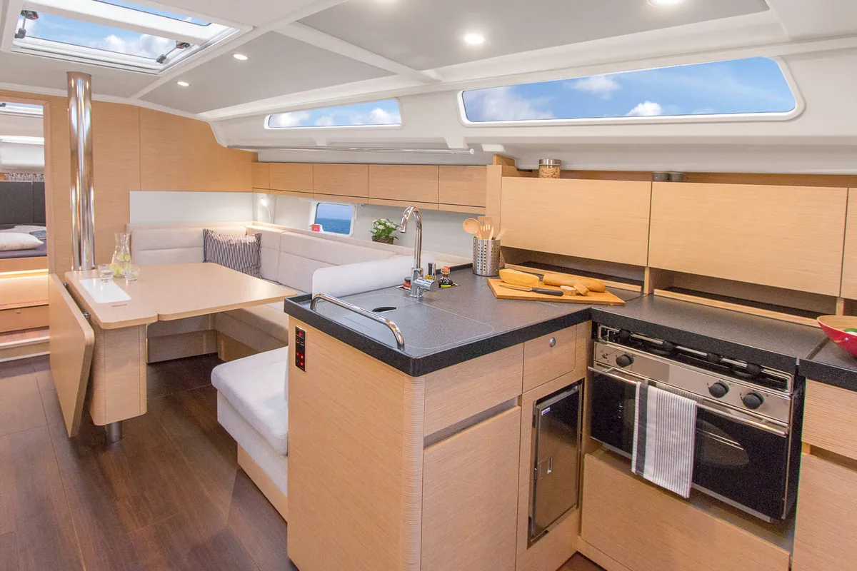 L'epaulard III, a Hanse Yachts Hanse 418 sailboat at Marseille, France
