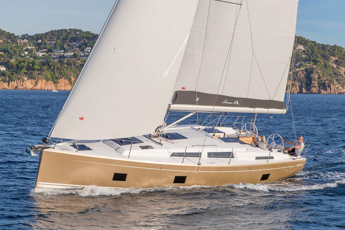 L'epaulard III, a Hanse Yachts Hanse 418 sailboat at Marseille, France
