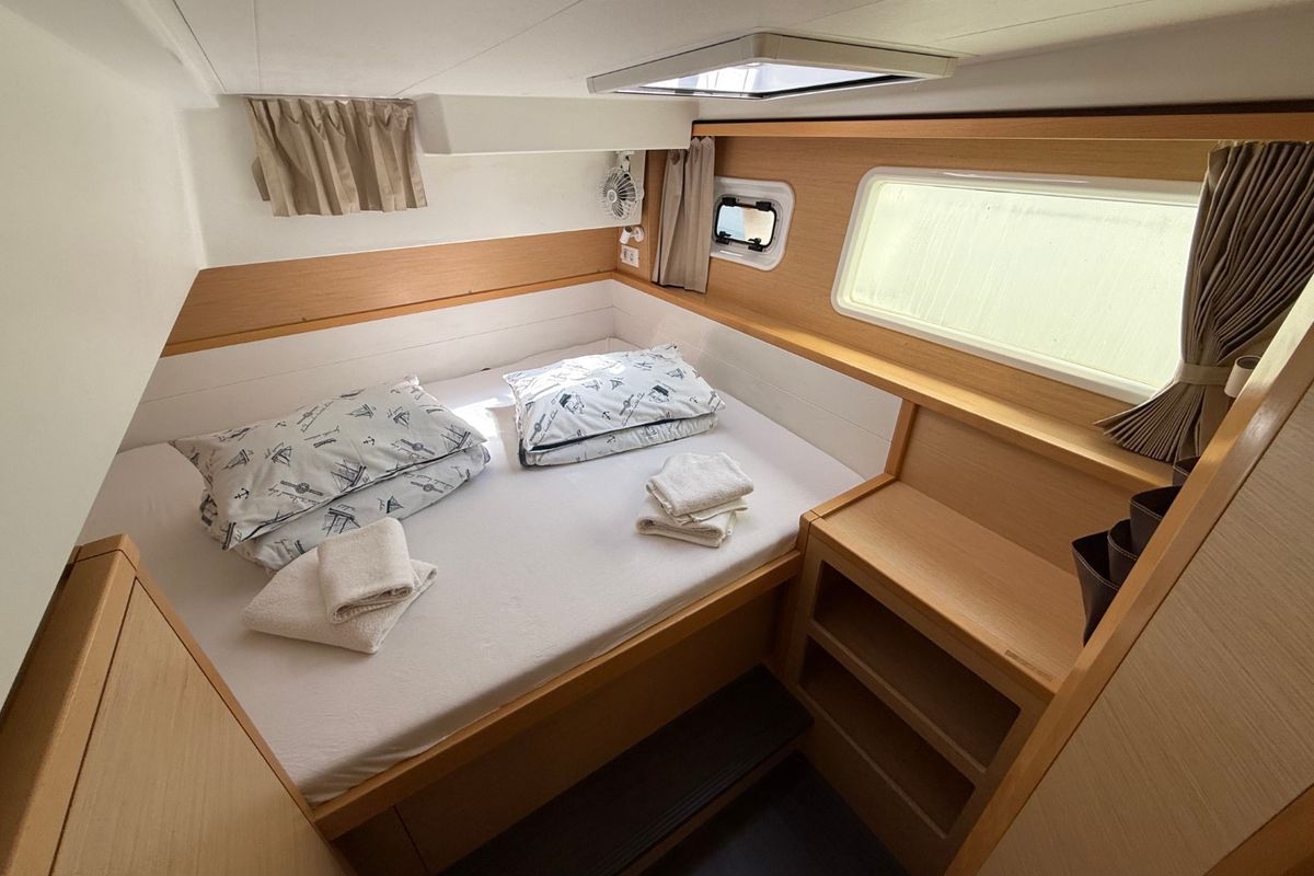 Cabin on Cava, a Lagoon 39 catamaran at Lavreotiki Municipal Unit, Greece