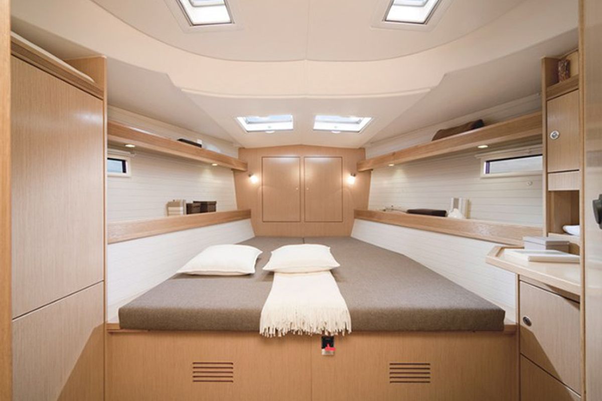 Cabin on Tiresia, a Bavaria 45 Cruiser sailboat at San Vincenzo, Italy