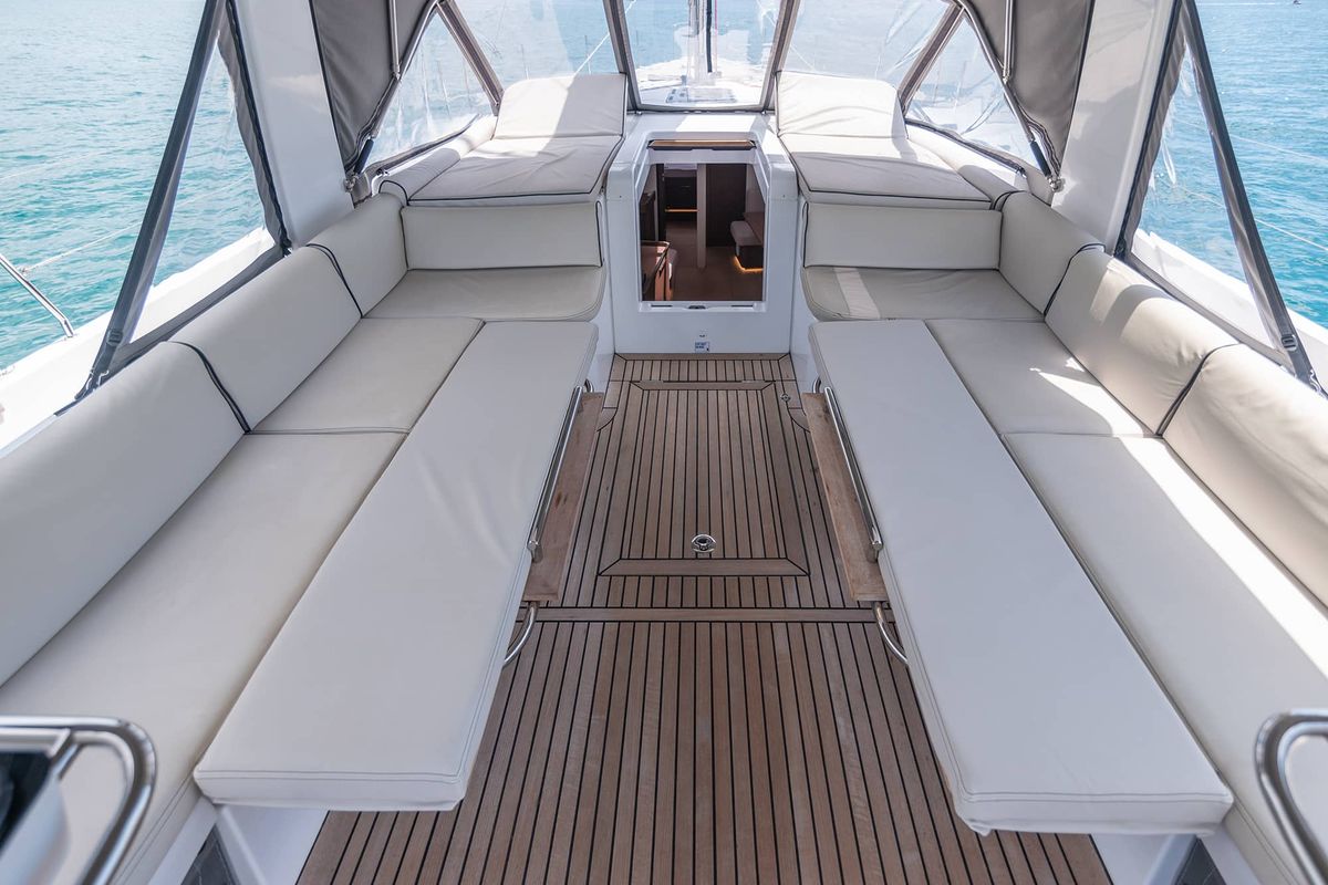 Salon of Spring Song, a Beneteau Oceanis 54 sailboat at Grad Kaštela, Croatia