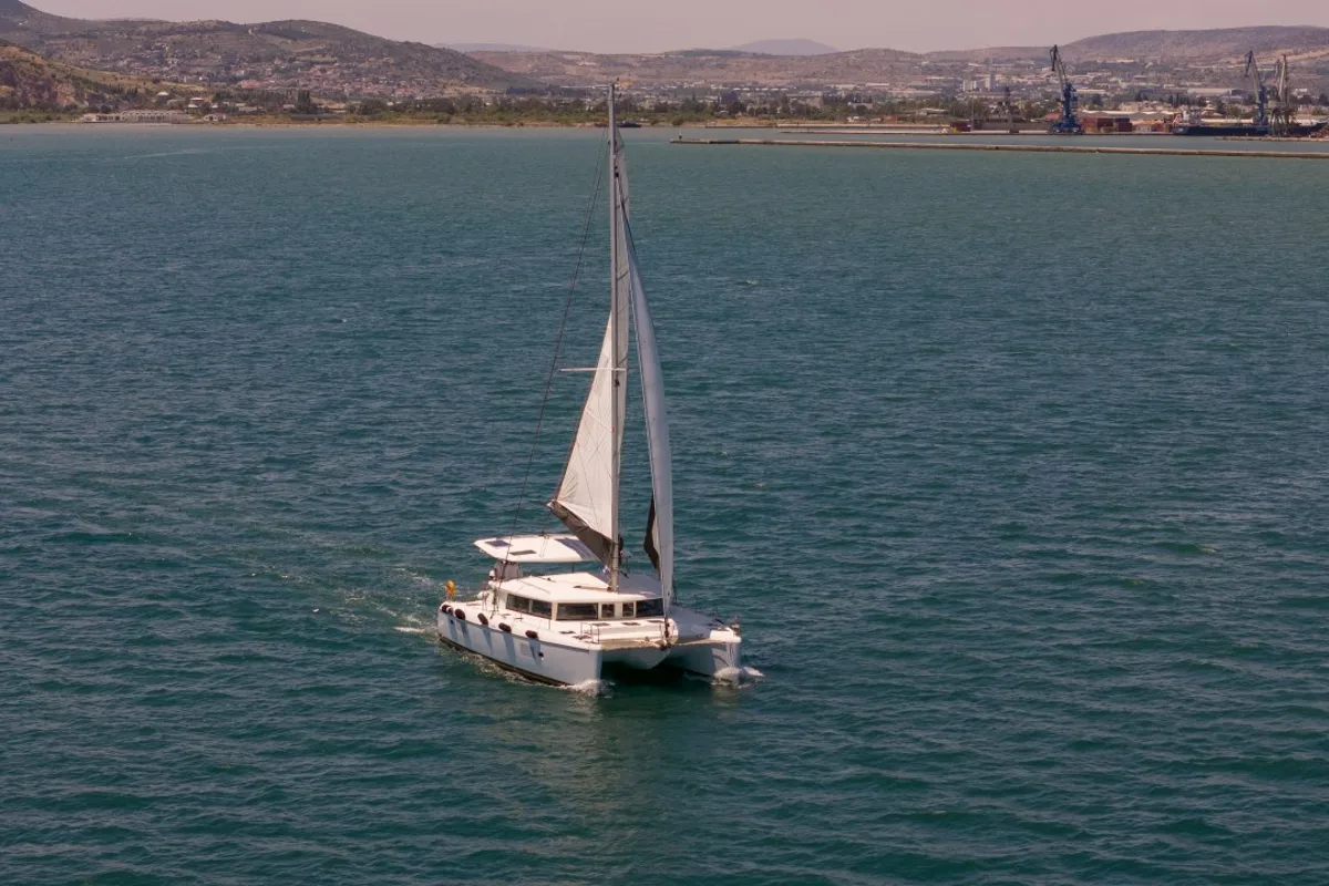 Amelia, a Lagoon 420 catamaran at Volos Municipality, Greece