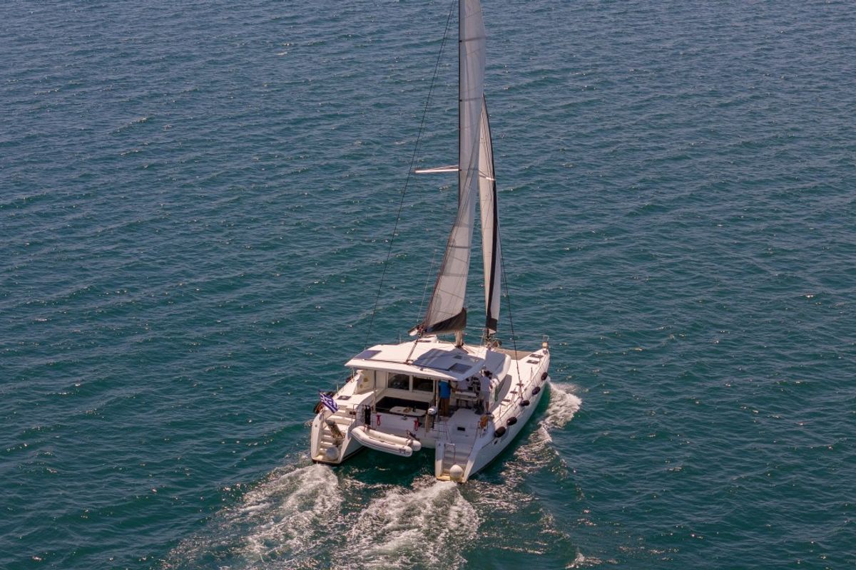 Amelia, a Lagoon 420 catamaran at Volos Municipality, Greece