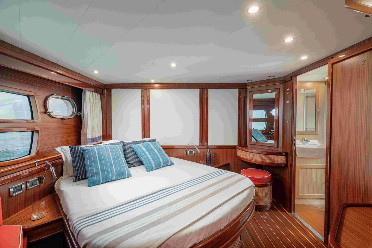Cabin on Magistra, a Gulet Apreamare 60 yacht at Castellammare di Stabia, Italy