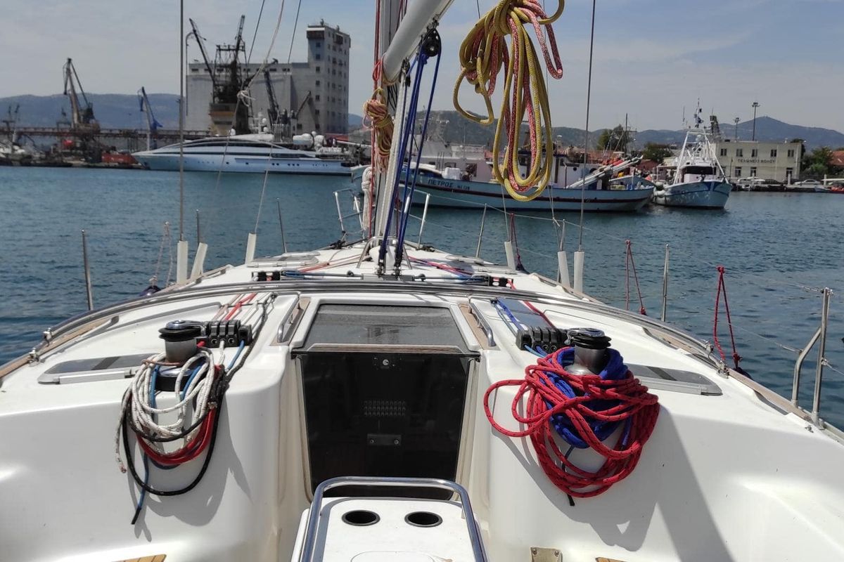 Deck of Evangelos, a Jeanneau Sun Odyssey 43  sailboat at Volos Municipality, Greece