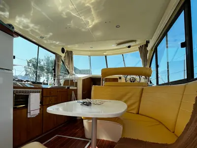Salon of Piano, a Nicols Estivale Duo motorboat at Grez-Neuville, France