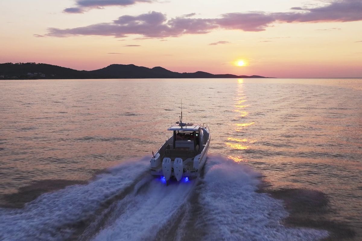 Exterior view of Kali, a Nimbus T11 motorboat at Općina Sukošan, Croatia