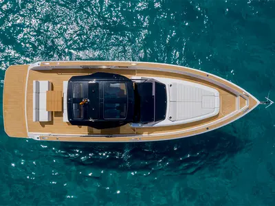 Gala, a Pardo Pardo 38 motorboat at Grad Šibenik, Croatia