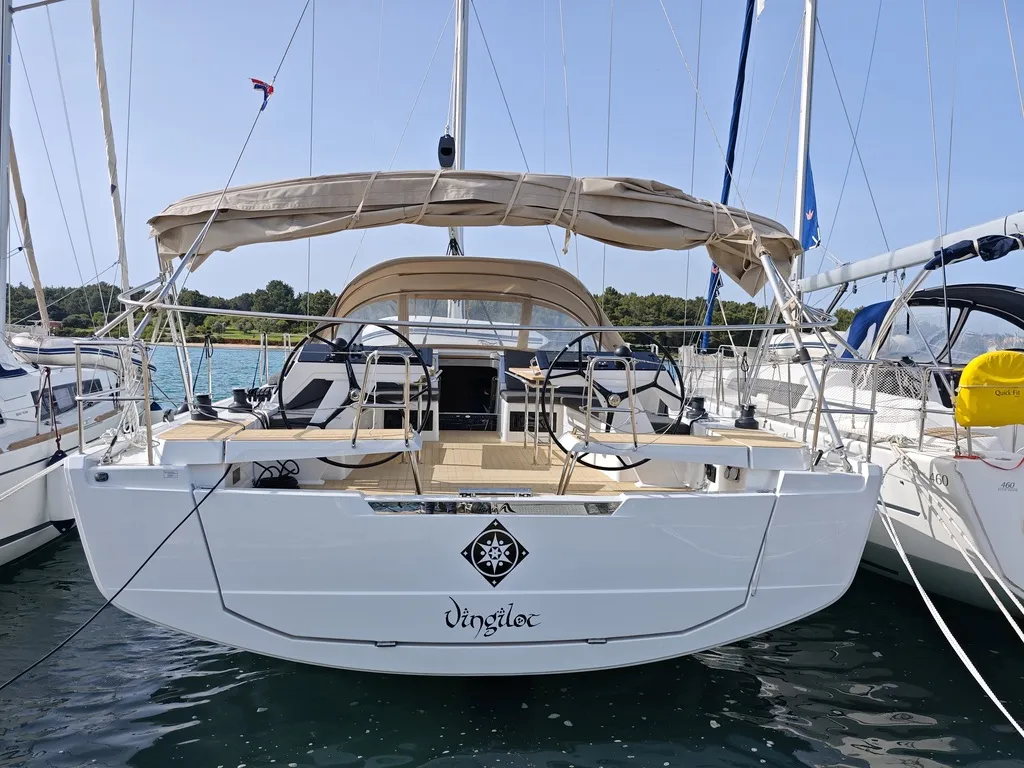 Deck of Vingilot - OW, a Hanse Yachts Hanse 460 sailboat at Općina Medulin, Croatia