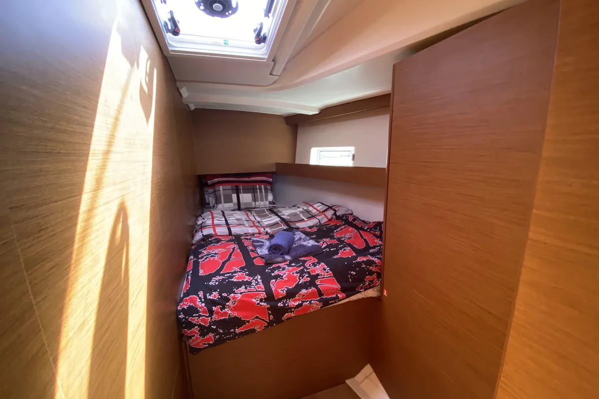 Cabin on Derya, a Jeanneau Sun Odyssey 490 sailboat at Fethiye, Turkey
