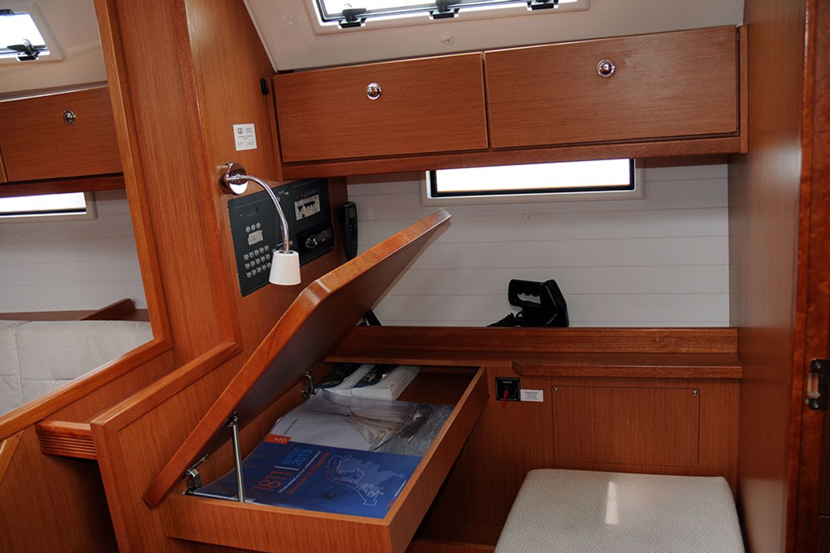 Salon of Tesoro, a Bavaria Cruiser 40 sailboat at Llucmajor, Spain