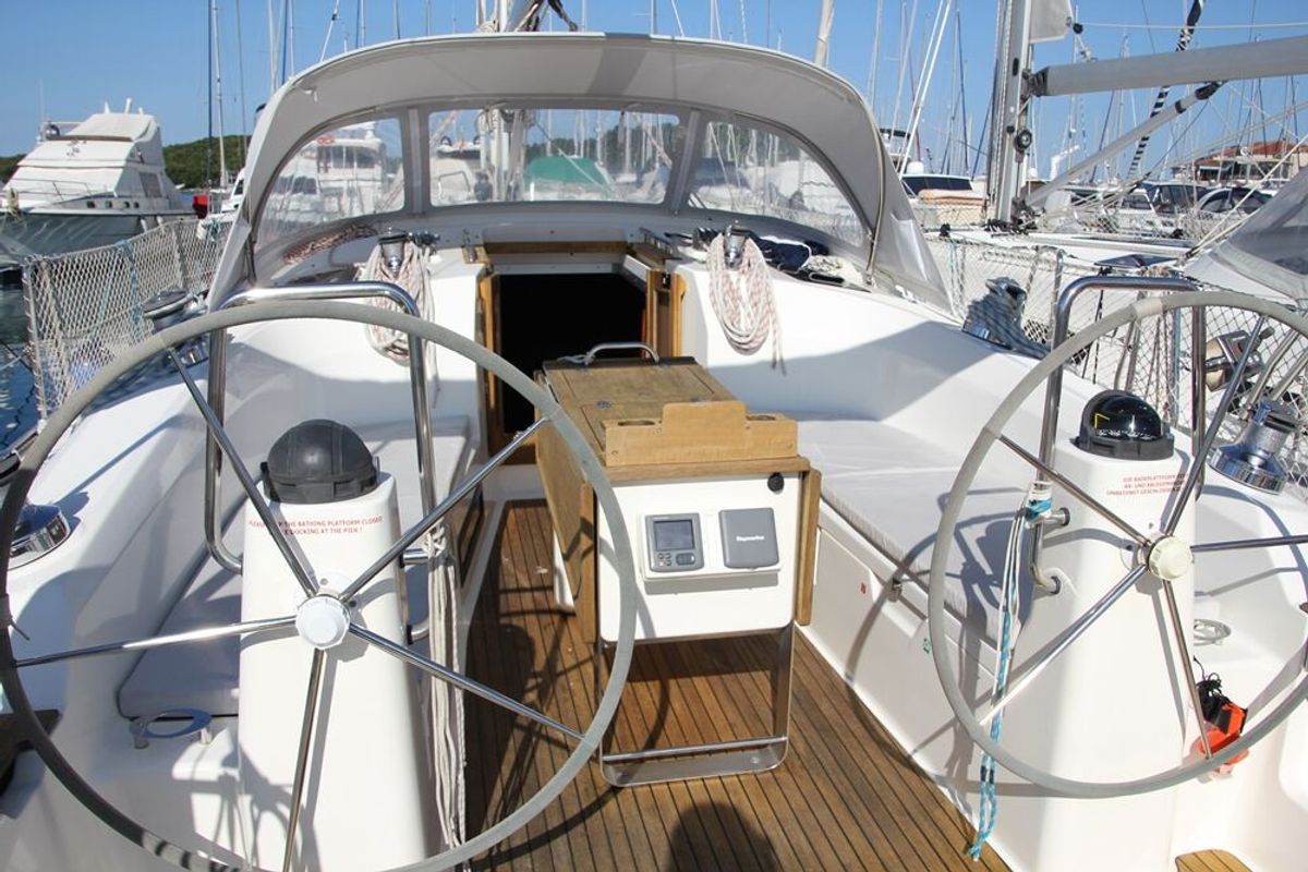 La Gioia , a Bavaria Cruiser 40 sailboat at Općina Vrsar, Croatia