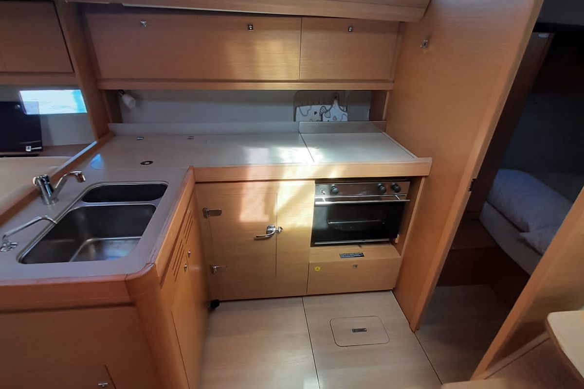 Galley of Hedone, a Dufour 412 GL sailboat at Tonnarella, Italy
