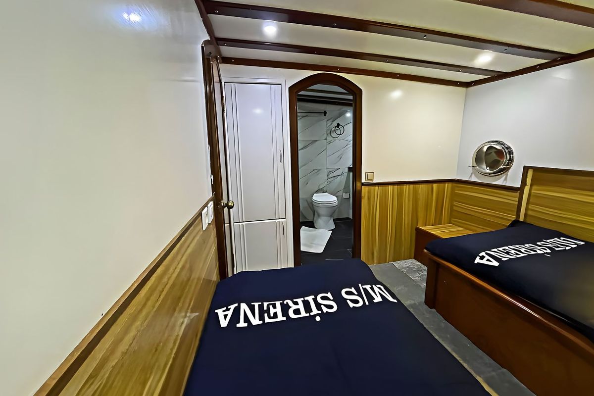 Cabin on Premium +, a Gulet Gulet gulet at Split, Croatia