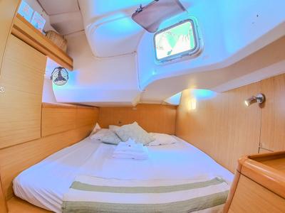 Cabin on Guji, a Jeanneau Sun Odyssey 44 i sailboat at Isla Aguja Cabins San Blas, Panama