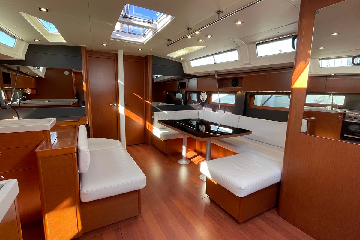 Salon of Black Swan, a Beneteau Oceanis 51.1 sailboat at Athens, Greece