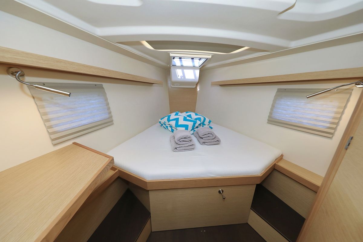Cabin on Alexander, a Hanse Yachts Hanse 418 sailboat at Grad Kaštela, Croatia