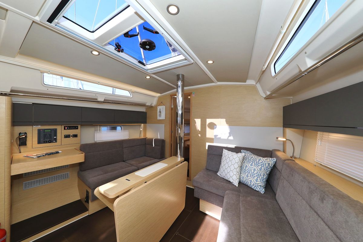 Salon of Alexander, a Hanse Yachts Hanse 418 sailboat at Grad Kaštela, Croatia