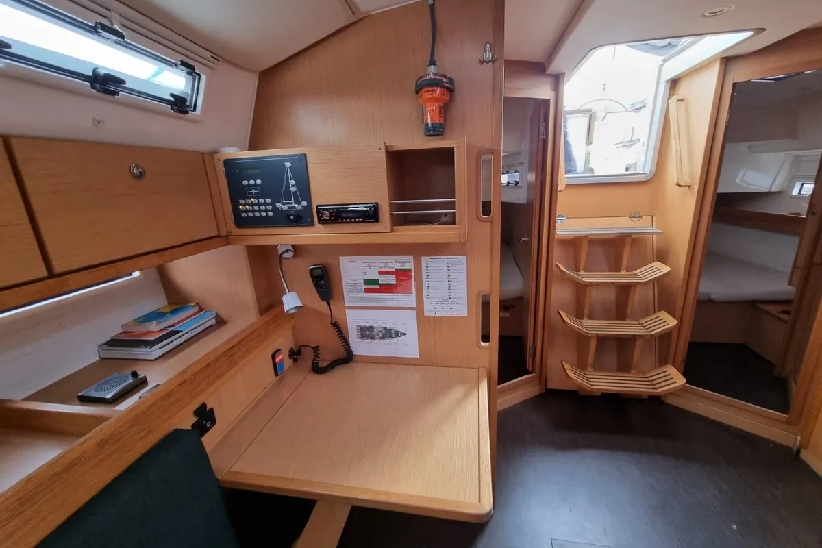 Salon of Tetras, a Bavaria 45 sailboat at Gdańsk, Poland