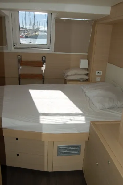 Cabin on Marlena, a Lagoon 620 catamaran at Eden Island Marina, Seychelles