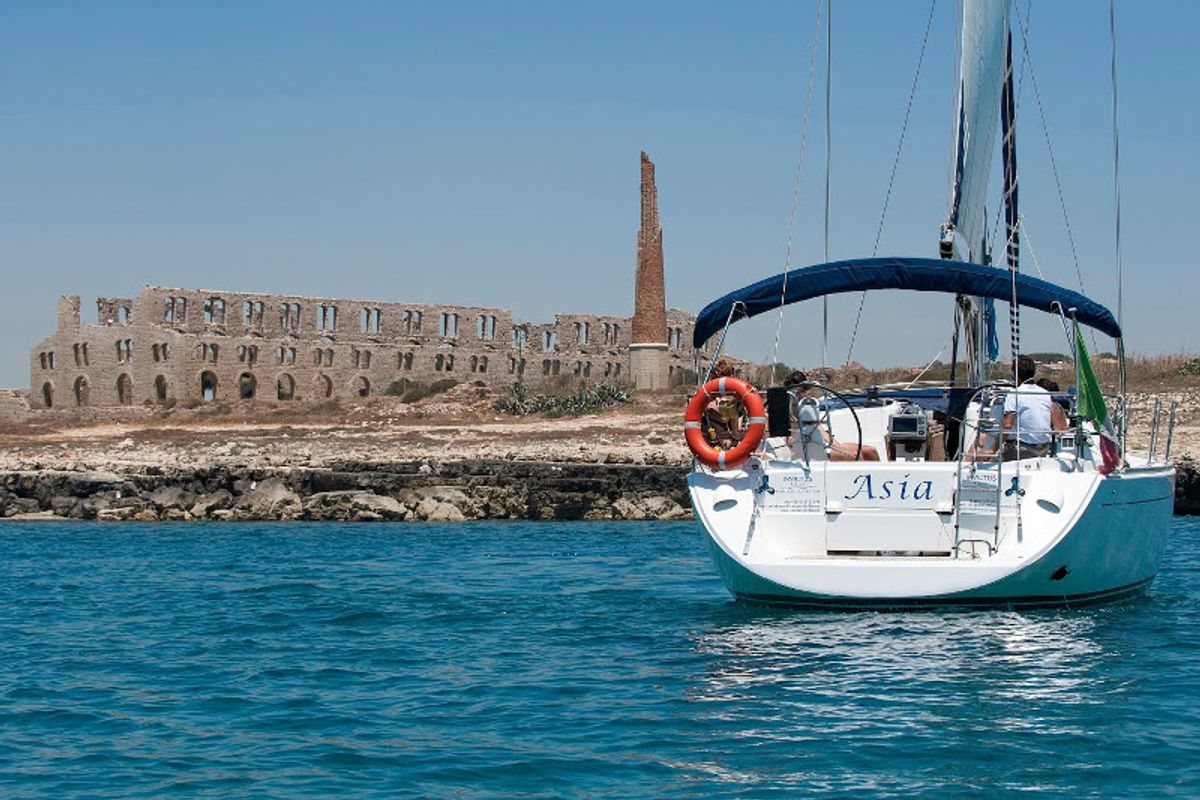Exterior view of Asia, a Dufour 455 sailboat at Ragusa, Italy