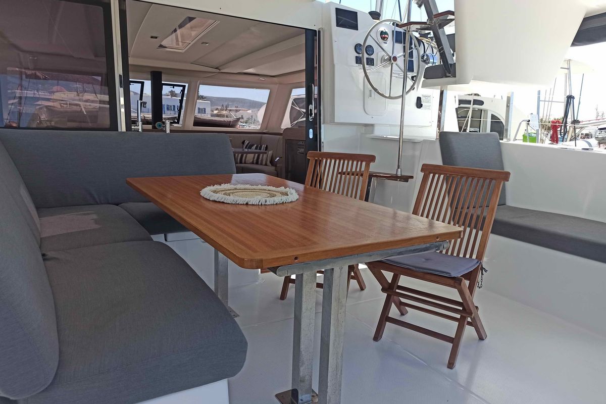 Deck of Almiriki, a Fountaine Pajot Isla 40 catamaran at Parikia, Greece