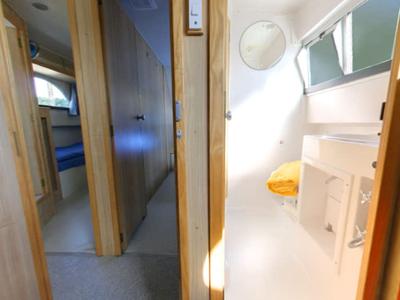 Head on Calypso - Comfort 7, a Cygnet Calypso motorboat at Hessel, United States