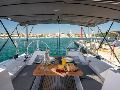 Lucky, a Elan E4 sailboat at Betina, Croatia