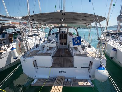 Lucky, a Elan E4 sailboat at Betina, Croatia