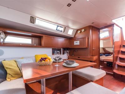 Galley of Zoa, a Beneteau Oceanis 45 sailboat at Split, Croatia