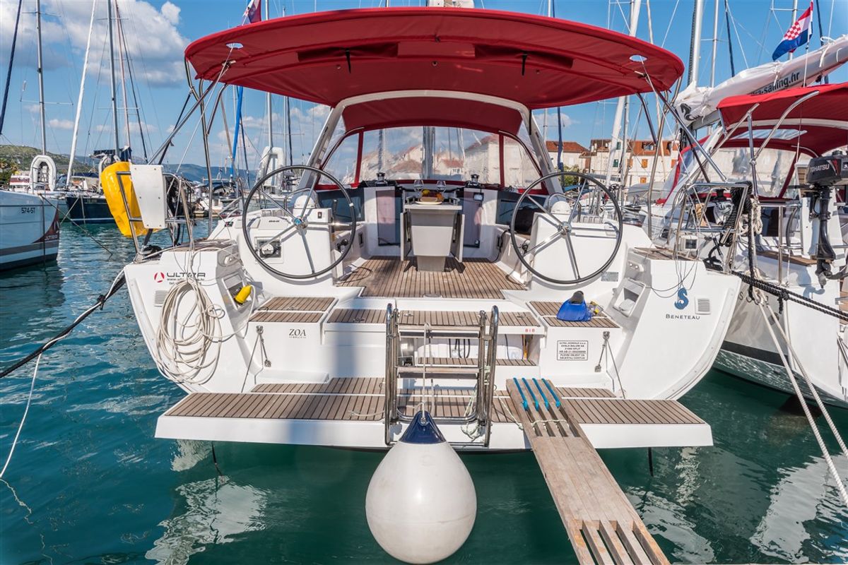 Exterior view of Zoa, a Beneteau Oceanis 45 sailboat at Split, Croatia