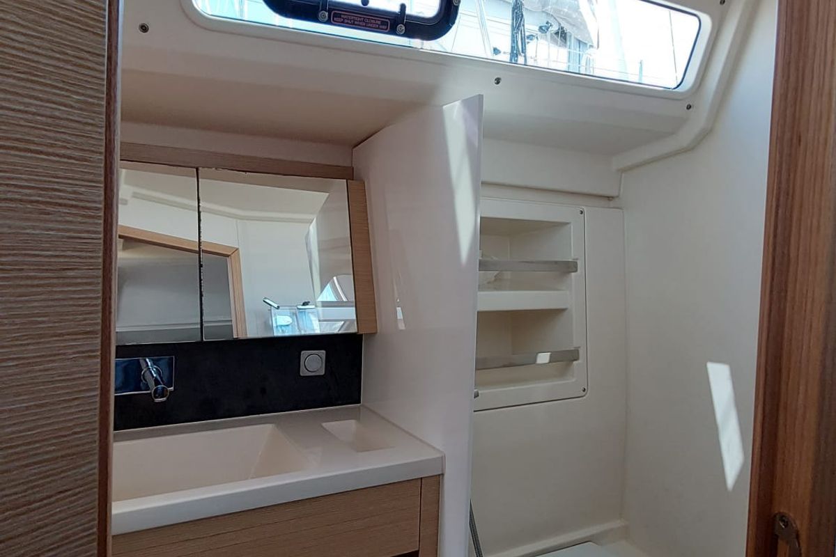Head on Seatherapy, a Hanse Yachts Hanse 418 sailboat at Rosignano Solvay, Italy