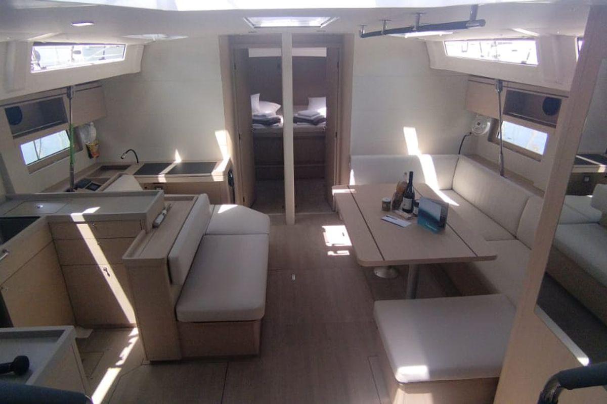 Salon of Escape, a Beneteau Oceanis 51.1 sailboat at Athens, Greece