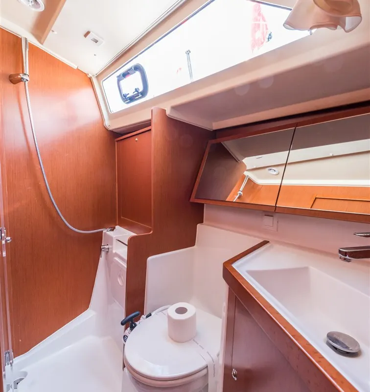 Head on Sparkling, a Beneteau Oceanis 41.1 sailboat at Split, Croatia