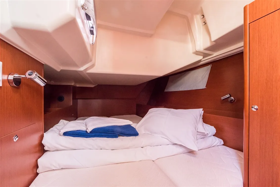 Cabin on Sparkling, a Beneteau Oceanis 41.1 sailboat at Split, Croatia