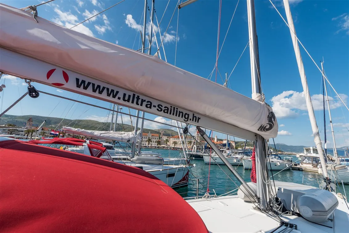 Sparkling, a Beneteau Oceanis 41.1 sailboat at Split, Croatia