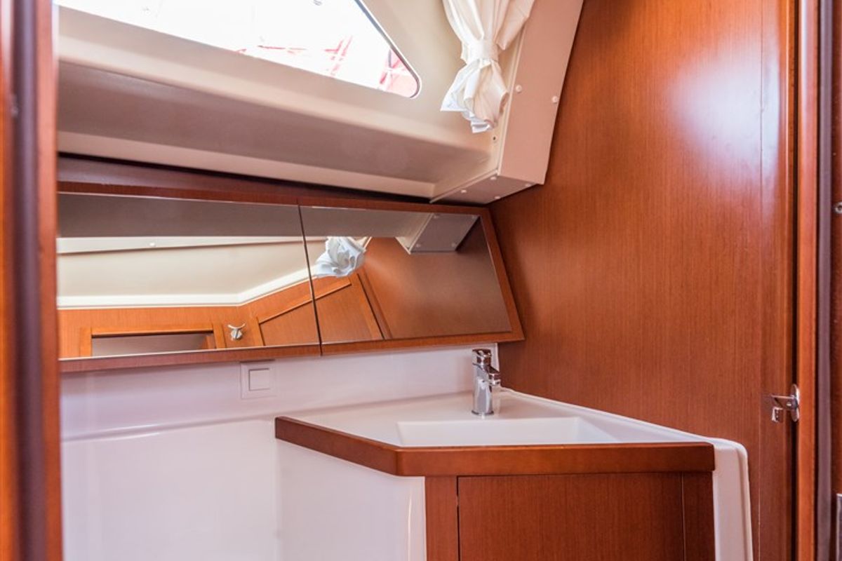 Head on Sparkling, a Beneteau Oceanis 41.1 sailboat at Split, Croatia