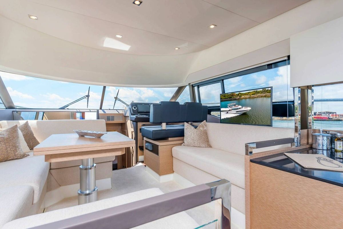 Salon of Prestige 460, a Jeanneau Prestige 460 Fly yacht at Grad Pula, Croatia