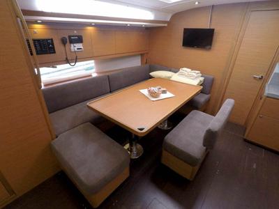 Salon of Avanti, a Dufour 470 sailboat at Grad Šibenik, Croatia