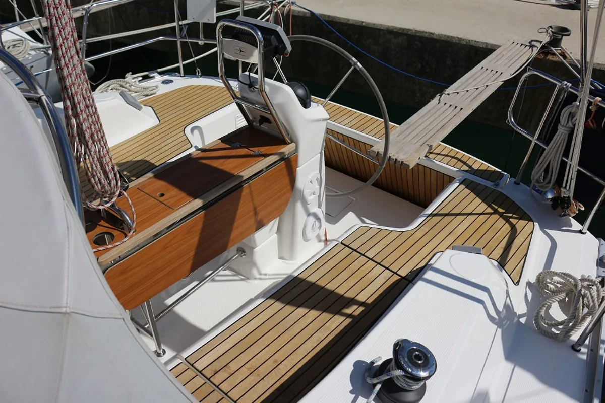 Cockpit of Mirella, a Bavaria Cruiser 33 sailboat at Općina Sukošan, Croatia