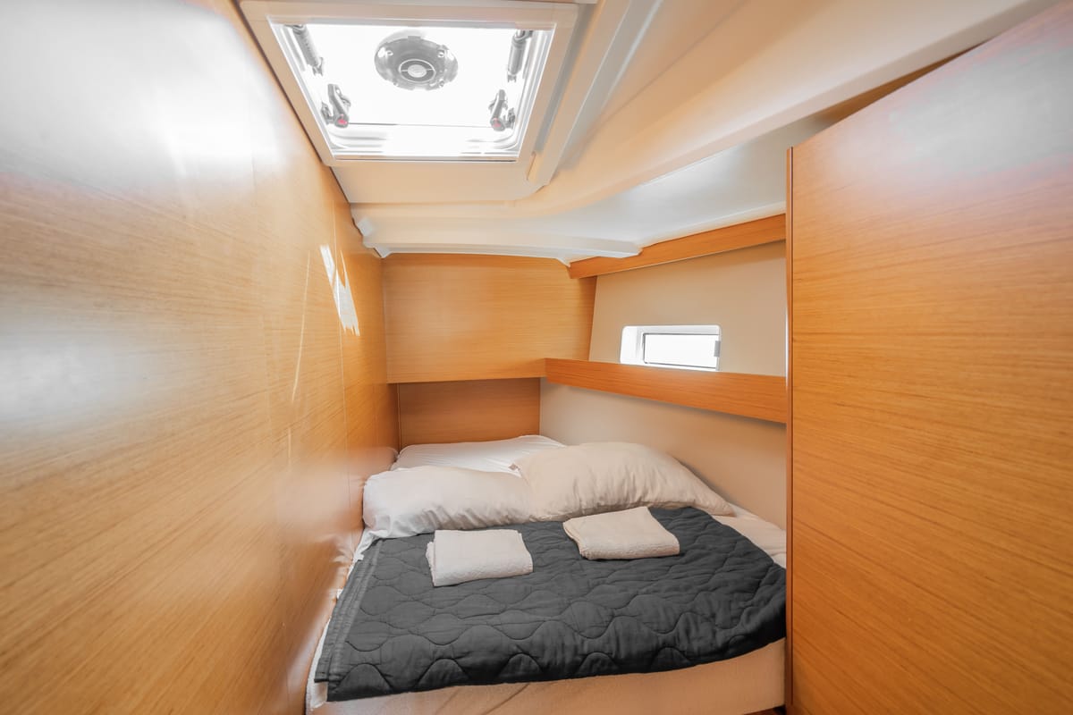 Cabin on Sea Safari, a Jeanneau Sun Odyssey 490 sailboat at Municipal Unit of Ellomenos, Greece
