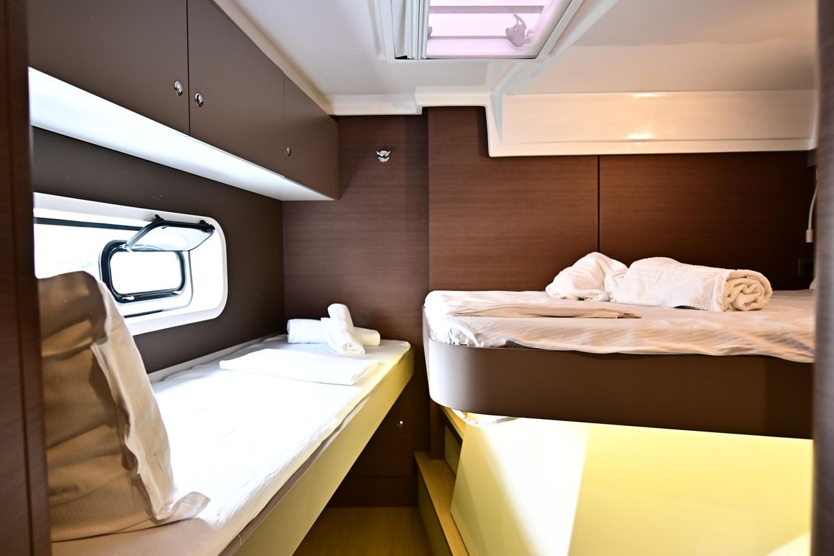 Cabin on Perrito Caliente, a Bali Catspace catamaran at Tonnarella, Italy