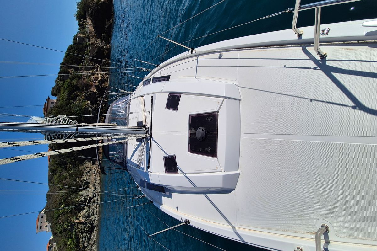 Deck of no_name, a Hanse Yachts Hanse 360 sailboat at Rosignano Solvay, Italy