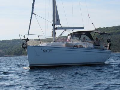 Jelsa, a Bavaria 31 Cruiser sailboat at Split, Croatia