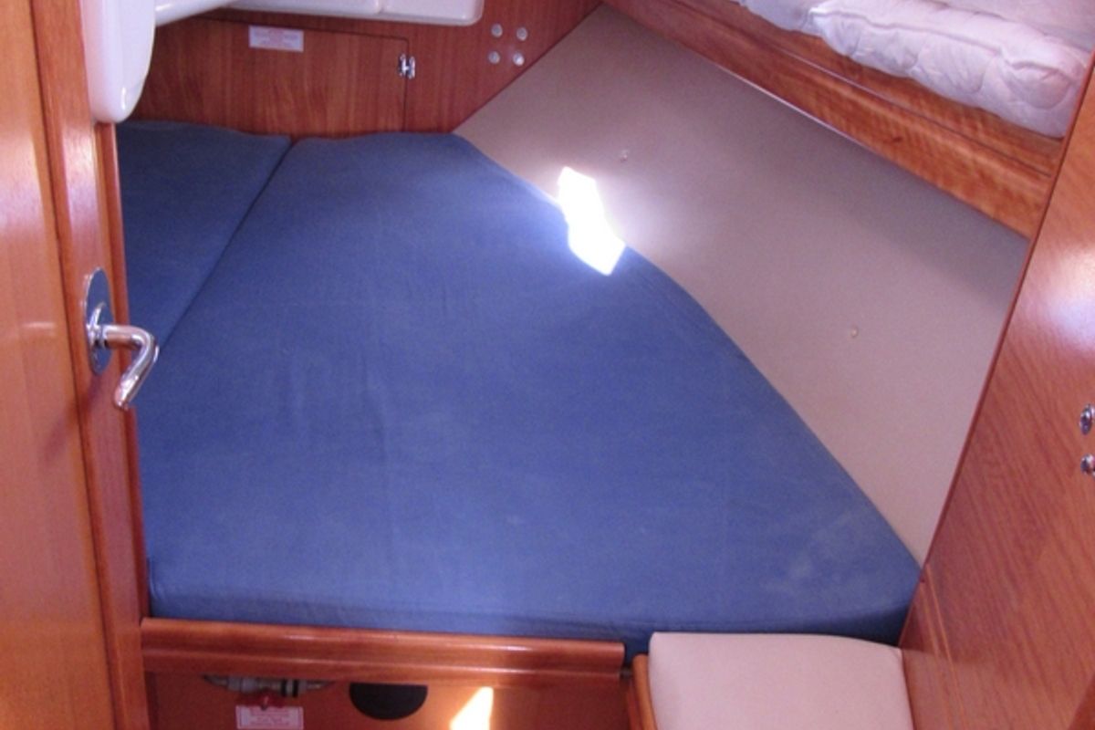 Jelsa, a Bavaria 31 Cruiser sailboat at Split, Croatia