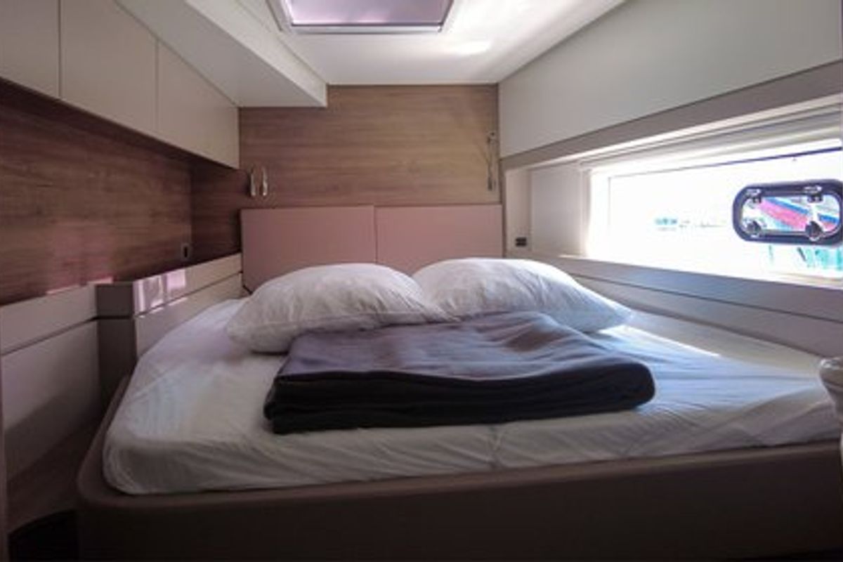 Cabin on Seasight, a Bali 4.4 catamaran at Ajaccio, France