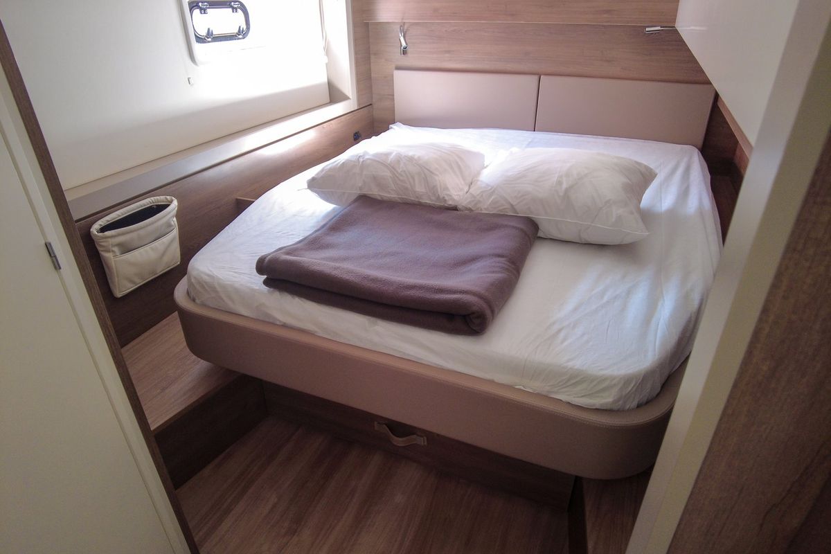 Cabin on Seasight, a Bali 4.4 catamaran at Ajaccio, France