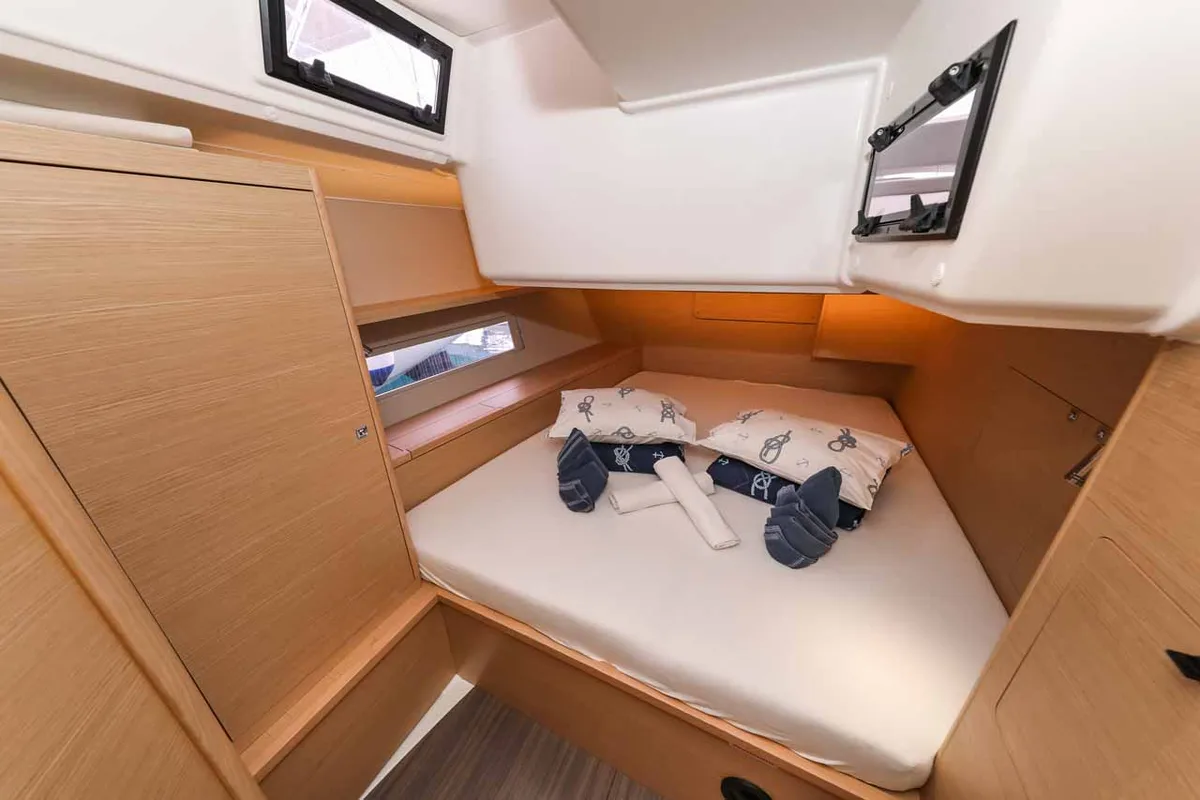 Cabin on Bellatrix, a Dufour 470 sailboat at Grad Kaštela, Croatia